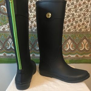 Tommy Hilfiger rain boots